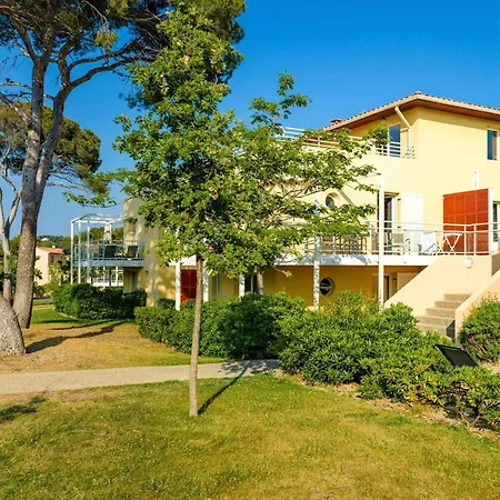 Duplex In Six-Fours-les-Plages